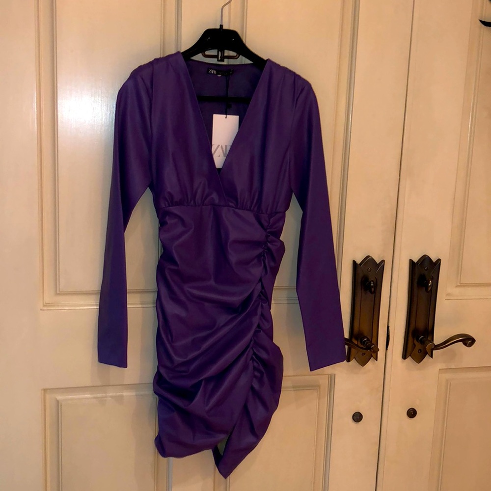 Totally sold out rare purple full leather Zara adorable dress!!💜🔥💜